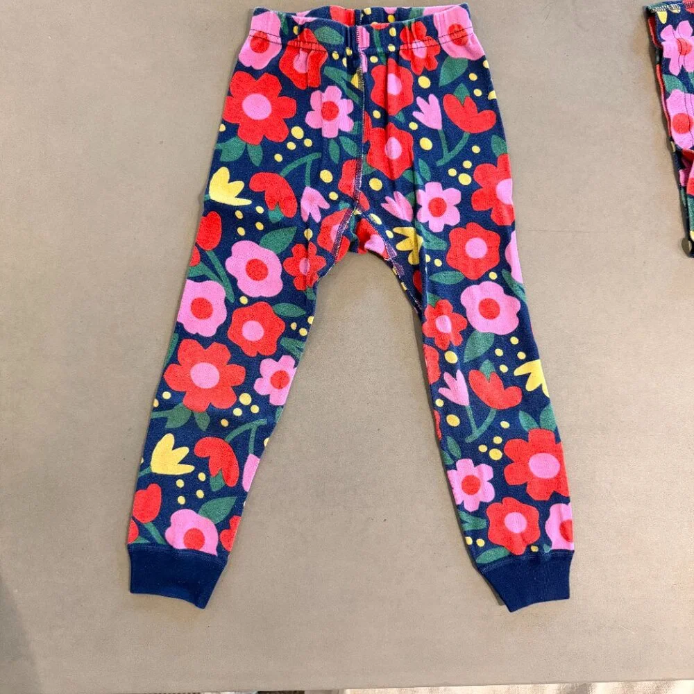 Hanna Andersson Navy Floral Pajama Set with Pink Red Yellow Flowers
